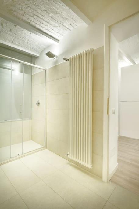Apartment Vsg25 Nel Centro Di Cagliari Bagian luar foto