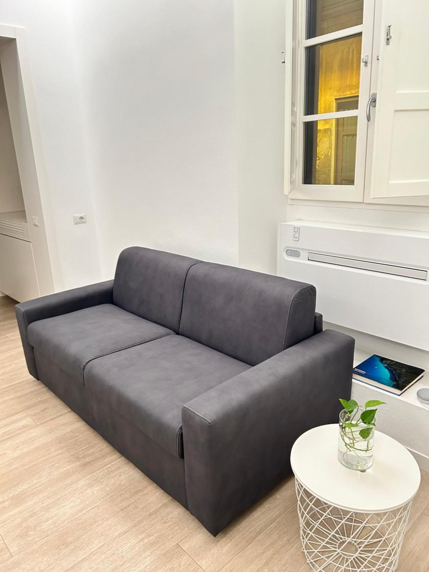 Apartment Vsg25 Nel Centro Di Cagliari Bagian luar foto